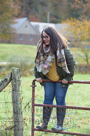 Abby Senior Pictures-7508